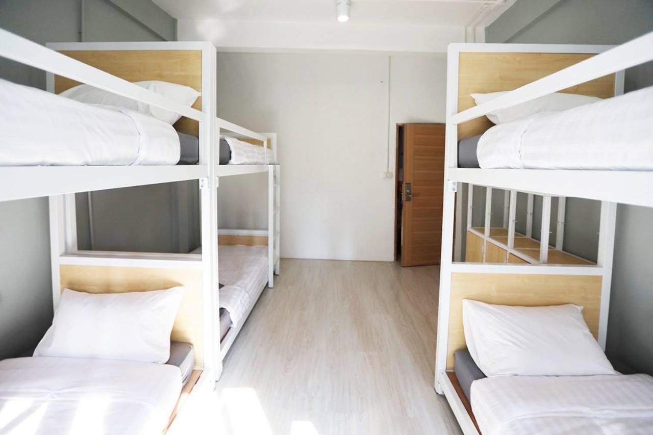 Local Time Bangkok Hostel&Cafe Εξωτερικό φωτογραφία
