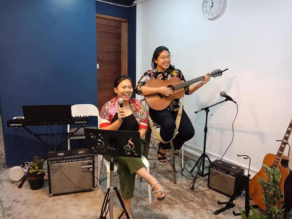 Local Time Bangkok Hostel&Cafe Εξωτερικό φωτογραφία
